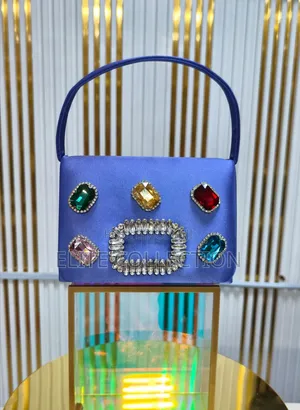 Lynphia Bag So Elegant and Classy set.sizes Available From 37 to 43