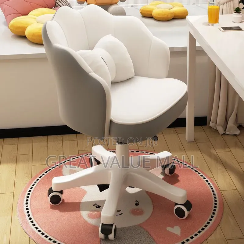 Makeup Chair
