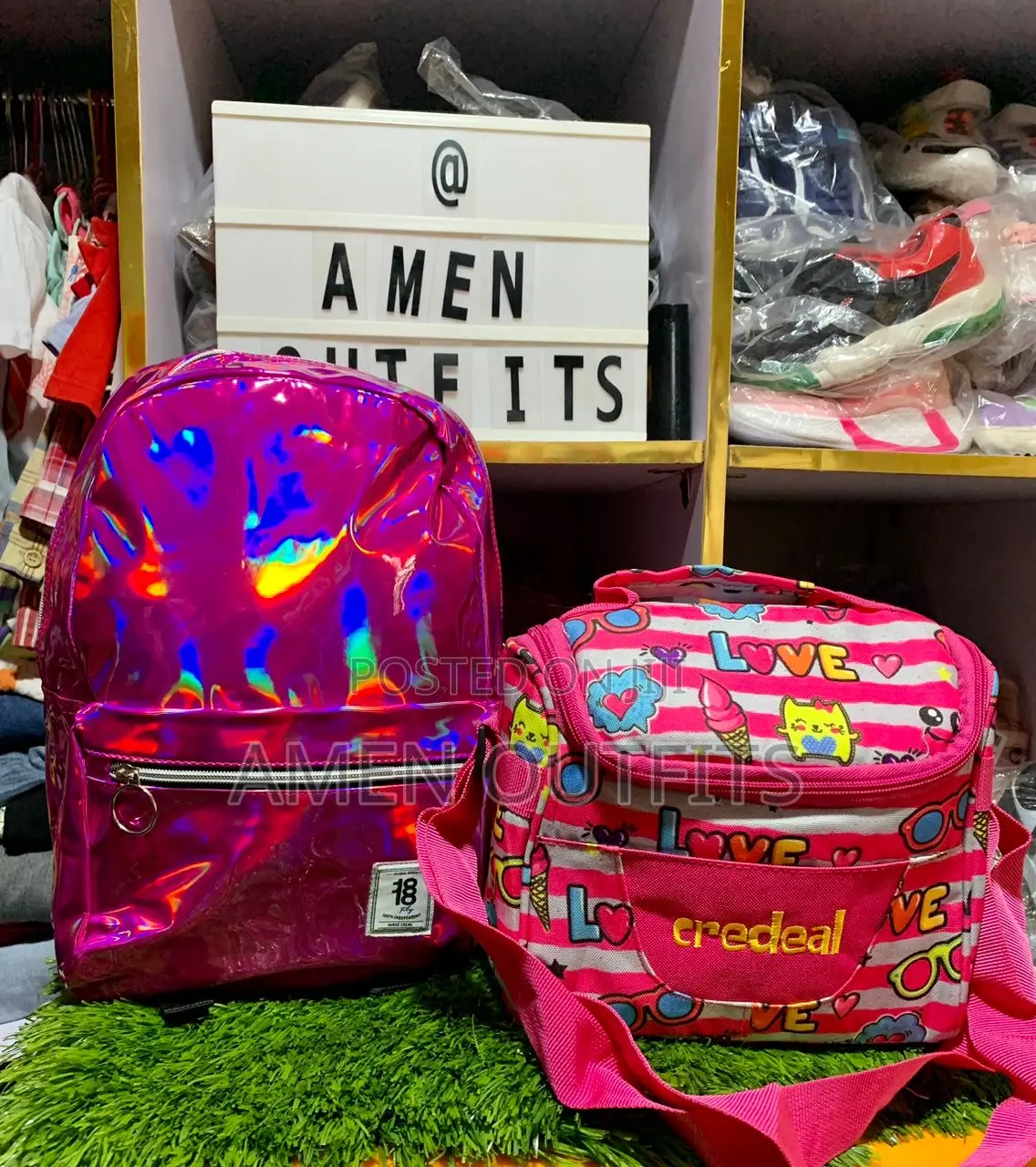 12’ Glossy Lesther School Bag