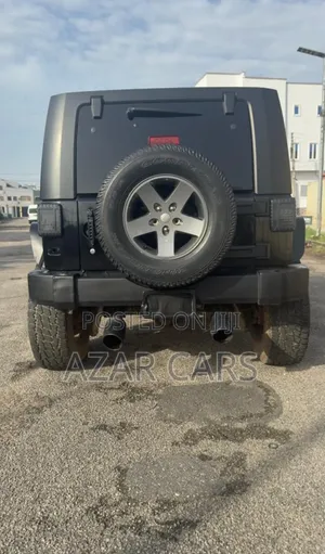 Jeep Wrangler Sahara 2010 Black