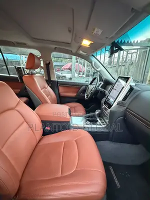 Toyota Land Cruiser 2015 Black