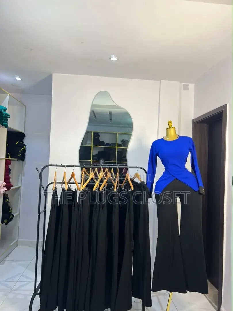 Classy Women's Corporate Two-Piece Set
