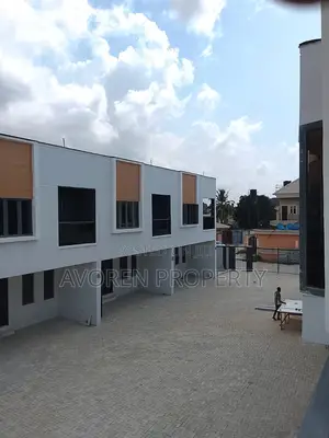 Furnished 4bdrm Duplex in Country Mews Court, Ibeju for sale
