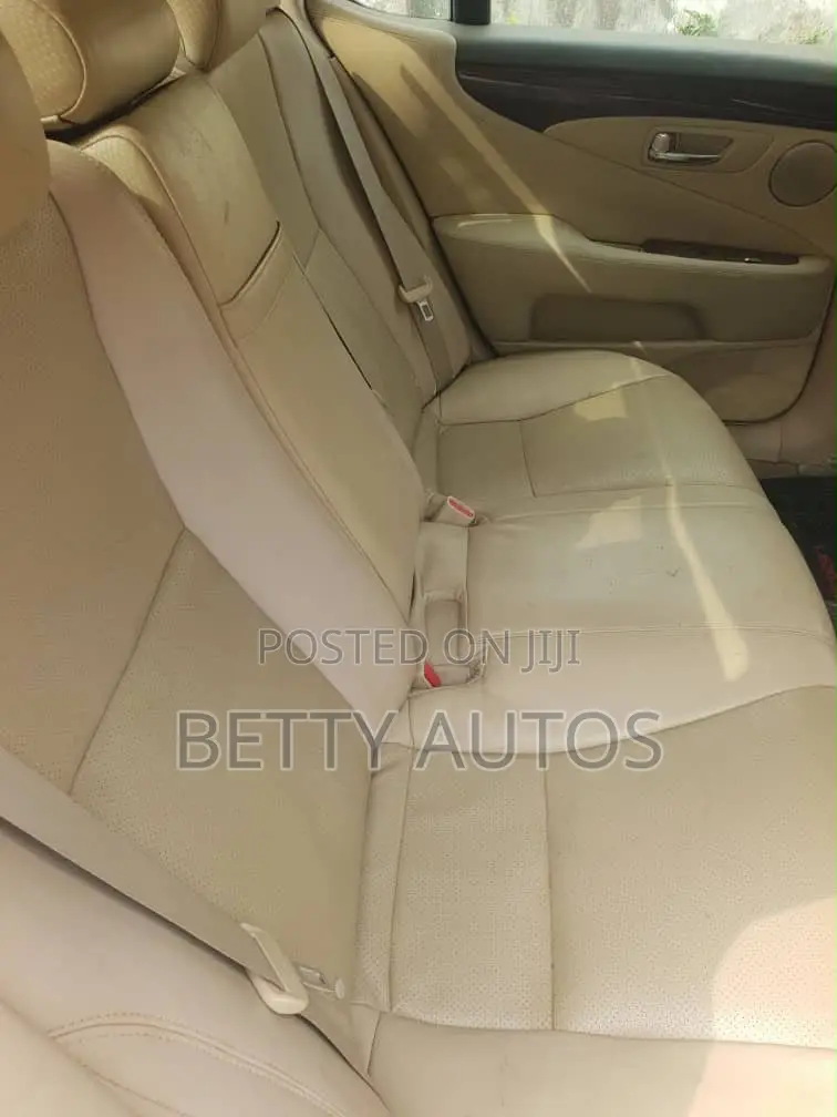 Lexus LS 2008 Black