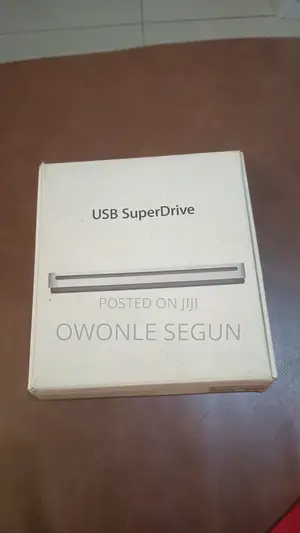 Apple USB SuperDrive – Original, Excellent Condition