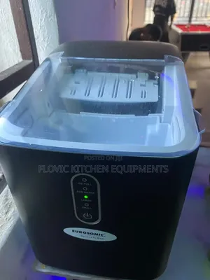 9 Cubes Ice Cube Machine