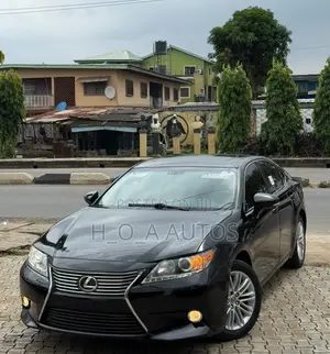 Lexus ES 350 FWD 2013 Black
