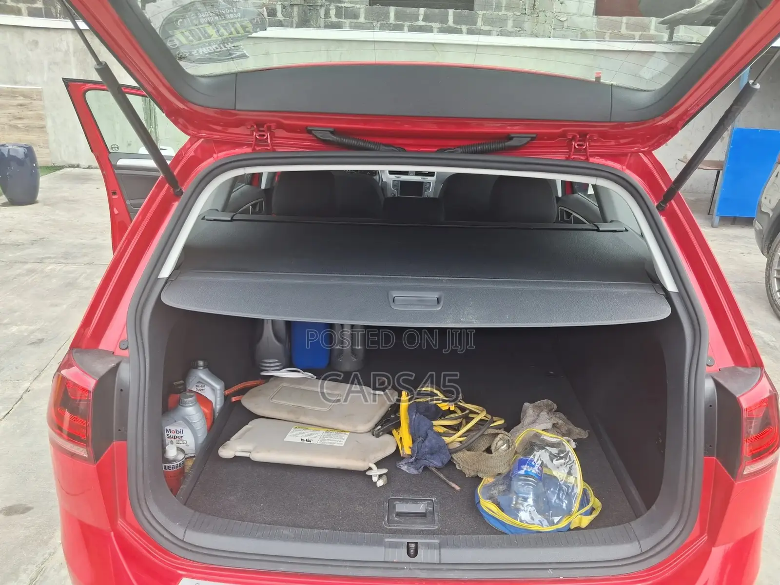 Volkswagen Golf Alltrack 2016 Red