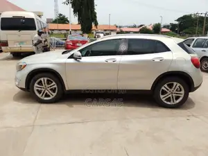 Mercedes-Benz GLA-Class 2018 Silver