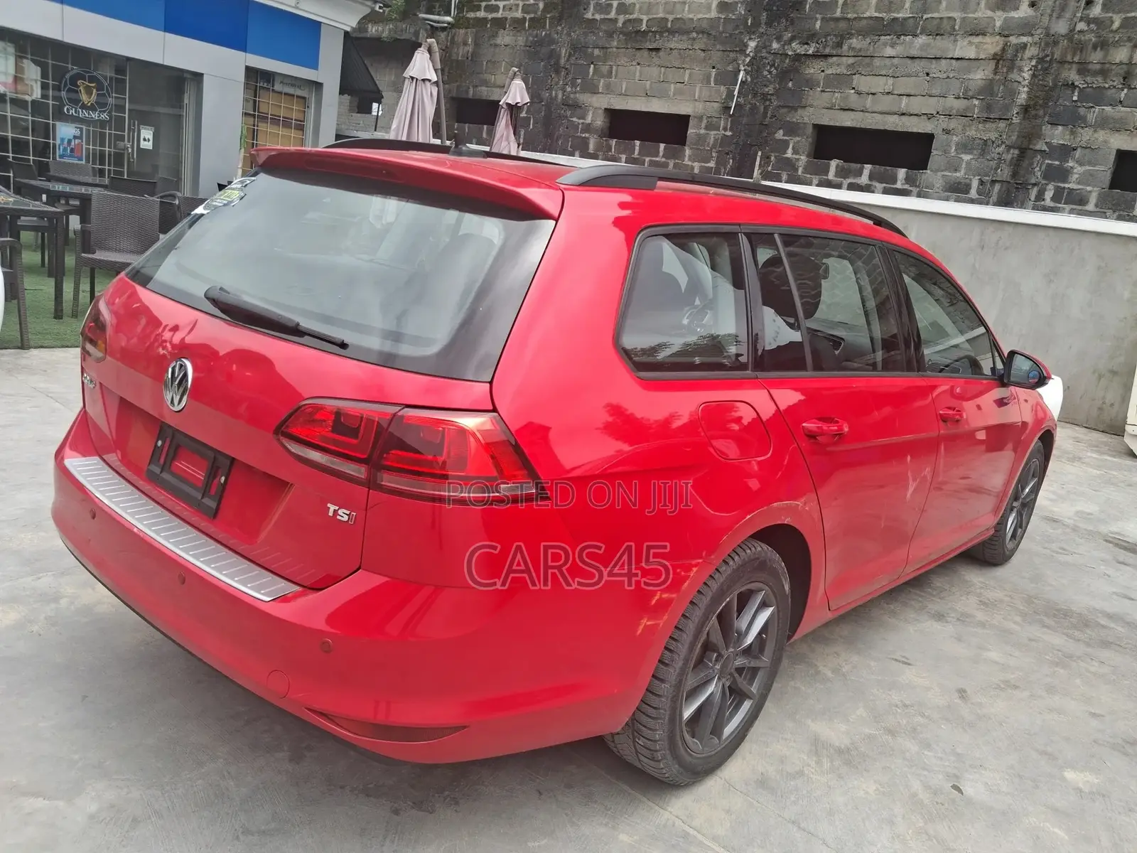 Volkswagen Golf Alltrack 2016 Red