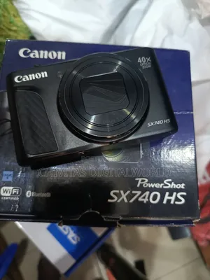 Canon PowerShot SX740 HS