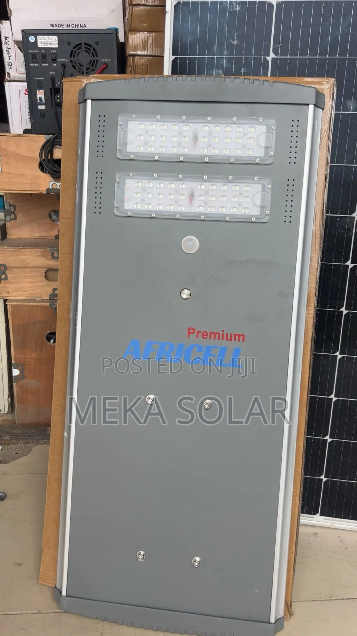 Africell Solar Streetlight 300w (Industrial)