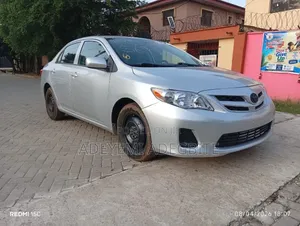 Toyota Corolla 2013 Silver