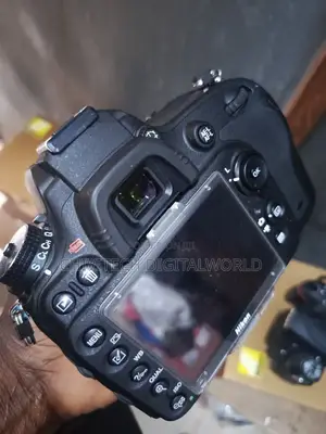 Nikon D600 Full-Frame Camera