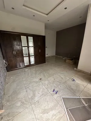 3bdrm Apartment in In An Estate Around for rent