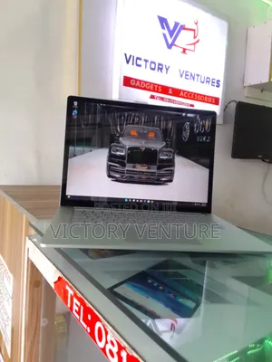 Laptop 8GB AMD Ryzen 5 SSD 256GB