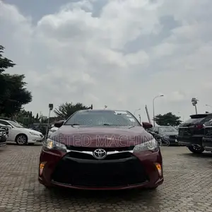 Toyota Camry 2016 Red