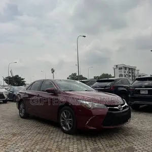 Toyota Camry 2016 Red