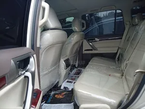 Lexus GX 2013 Gold