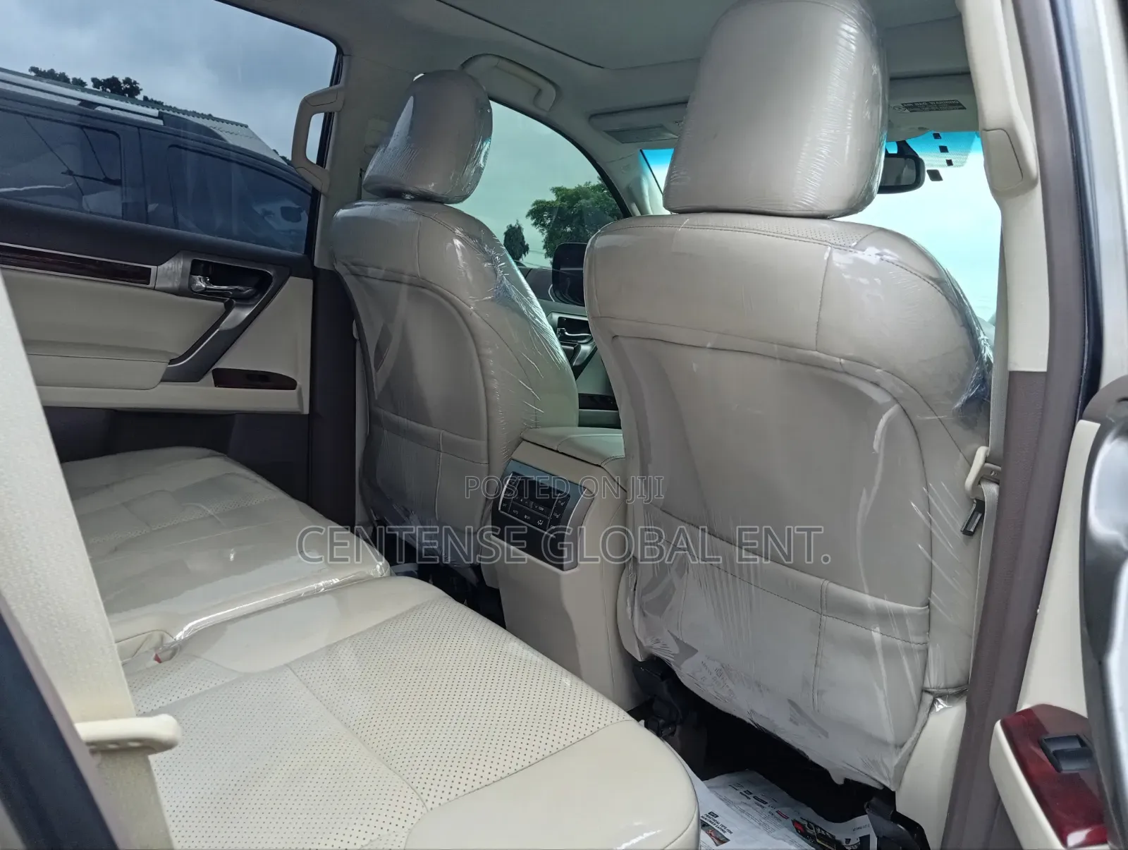 Lexus GX 2013 Gold