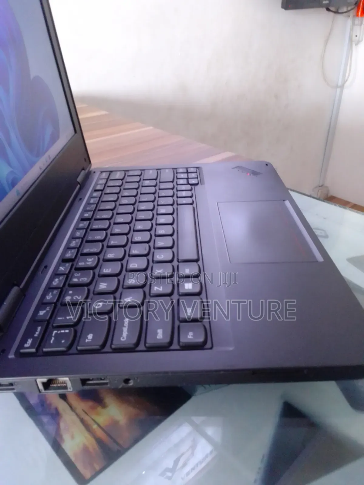 Laptop Lenovo ThinkPad 11e 4GB Intel Celeron HDD 160GB