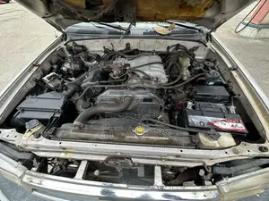 Toyota 4-Runner 1999 Silver
