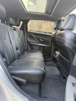 Toyota Venza XLE 2014 Silver