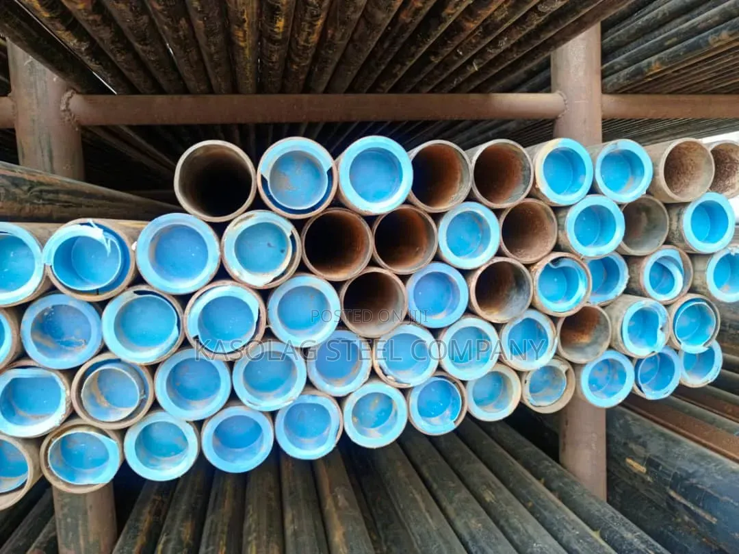 Seamless Pipe Black