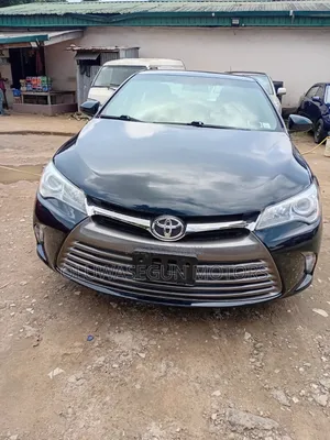Toyota Camry 2017 Green