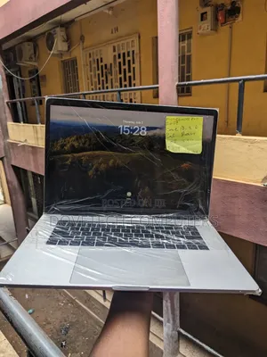 Laptop Apple MacBook Pro 2019 8GB Intel Core i5 SSD 256GB