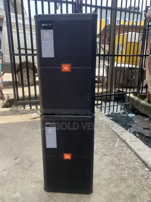 JBL Srx715