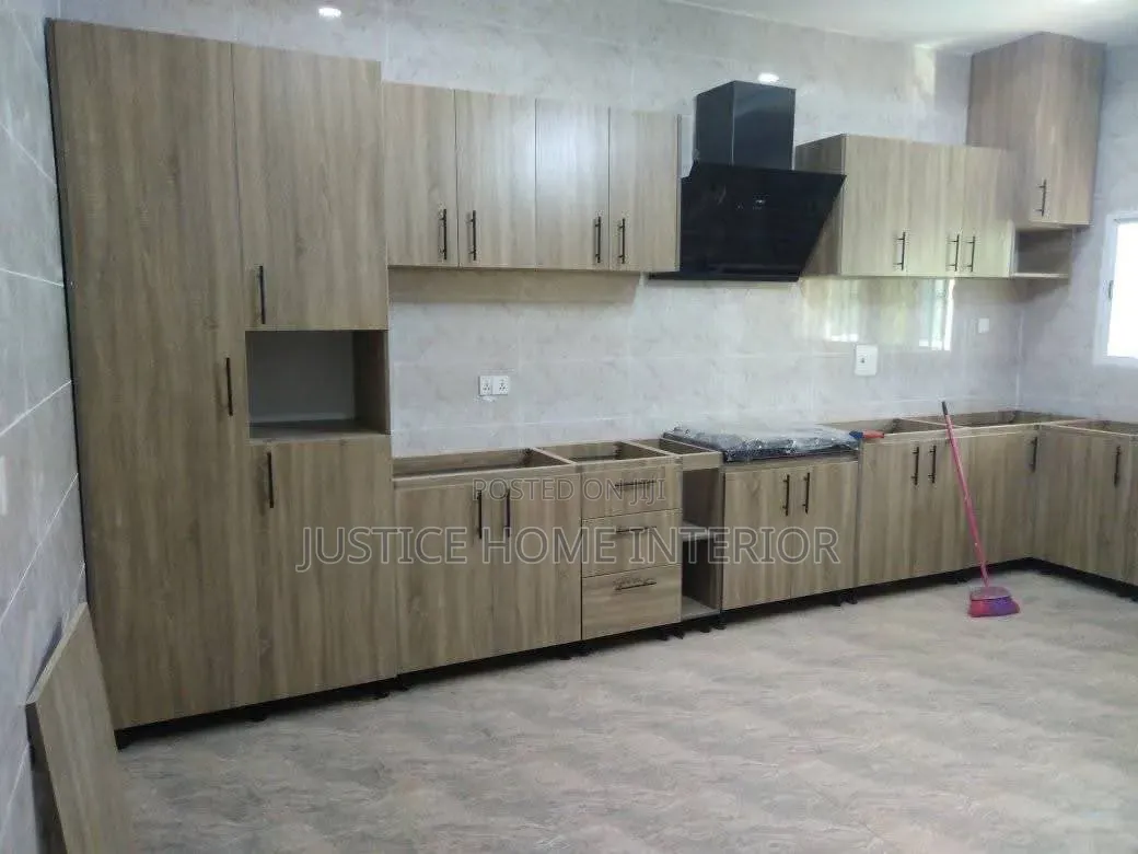 Kitchen Cabinet