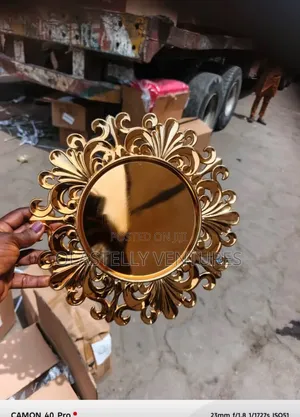 Charger Plate. Chid, Tem