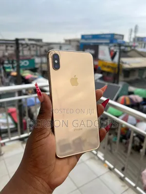 Apple iPhone XS Max 64 GB Gold