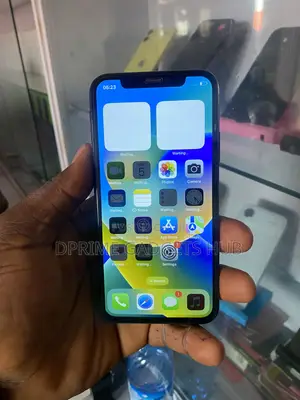 Apple iPhone X 64 GB Black