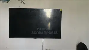 Hisense TV 55 Inches