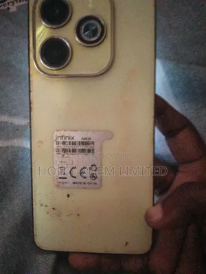 Infinix Hot 40i 128 GB Gold