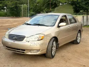 Toyota Corolla 2004 Gold