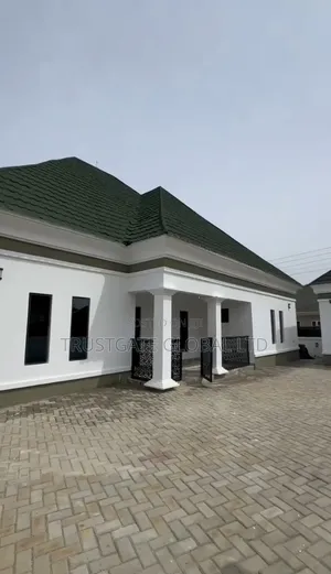 3bdrm Bungalow in Apo District for sale