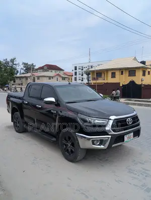 Toyota Hilux 2023 Black