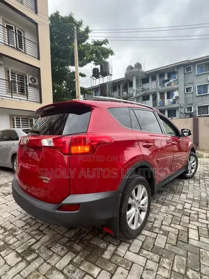 Toyota RAV4 2015 Red