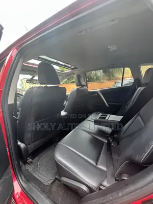 Toyota RAV4 2015 Red