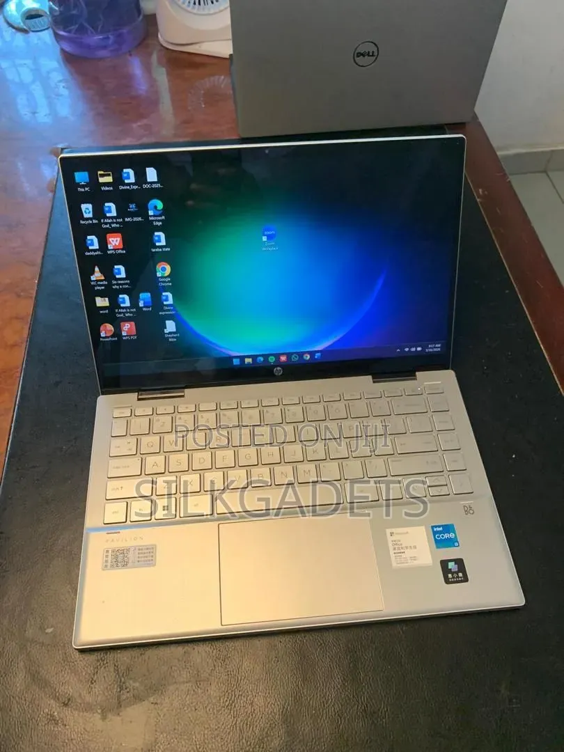 Laptop HP Pavilion x360 8GB Intel Core i3 SSD 256GB