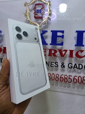 New Apple iPhone 17 Pro Max 256 GB White