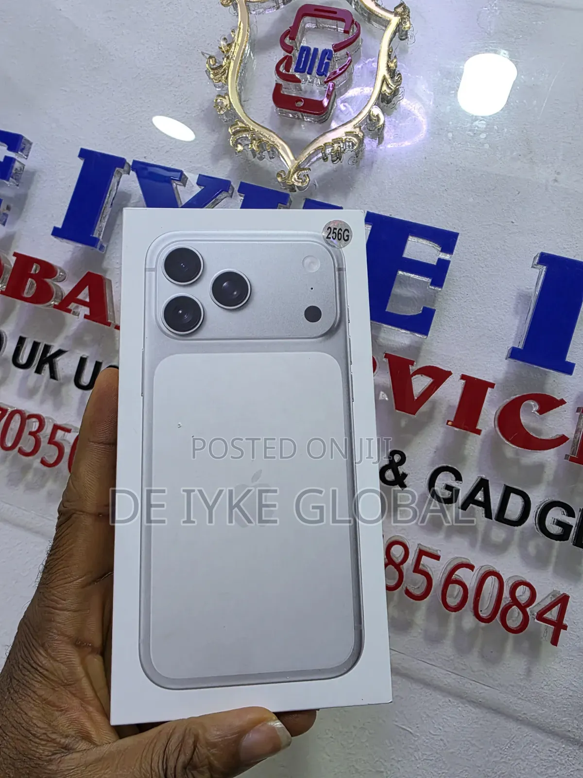New Apple iPhone 17 Pro Max 256 GB White