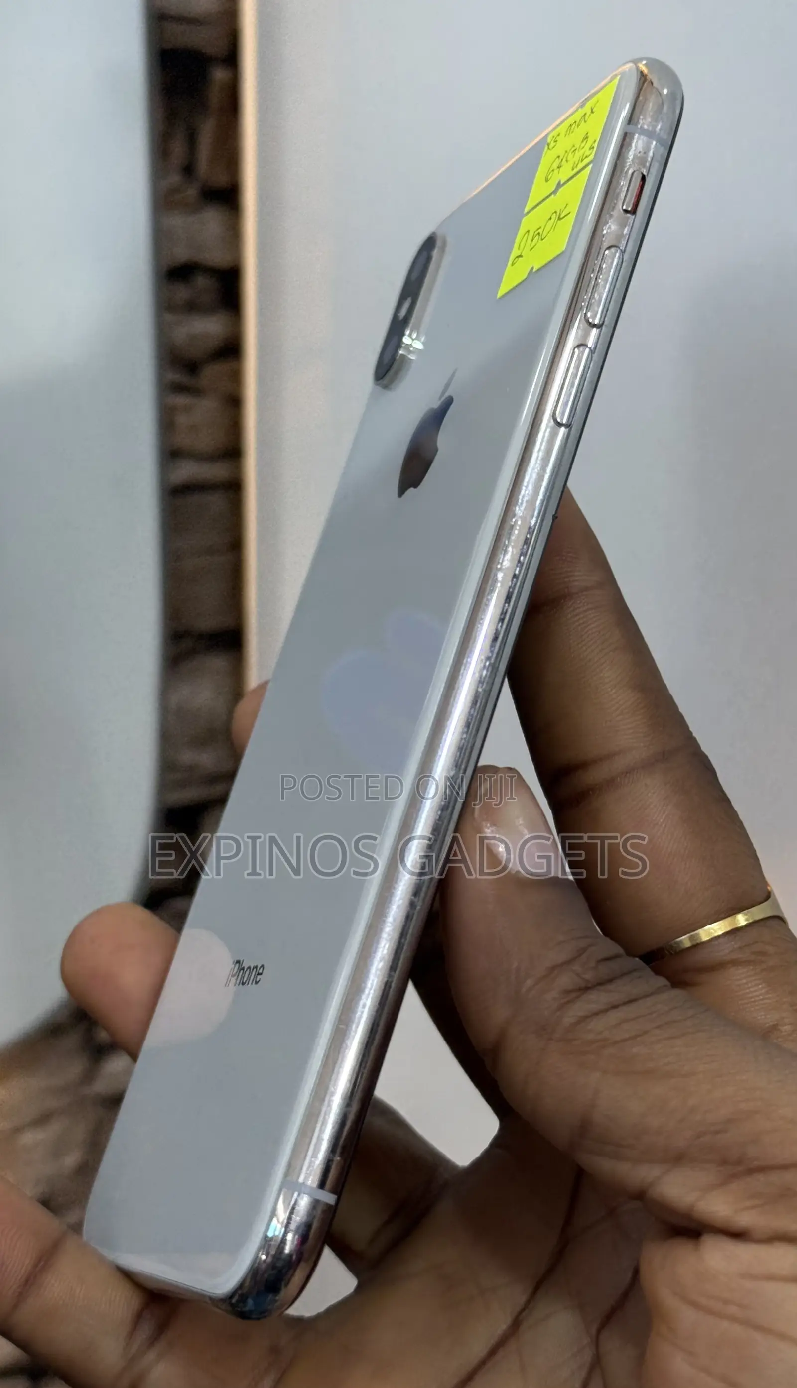 Apple iPhone XS Max 64 GB White
