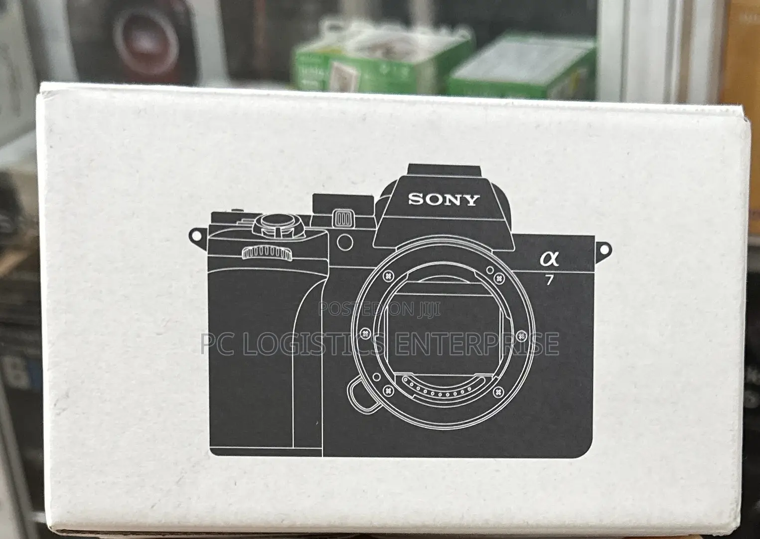 Sony Alpha 7 v Mirrorless Camera