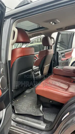 Lexus LX 570 AWD 2017 Gray