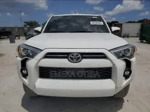 Toyota 4-Runner 2023 White