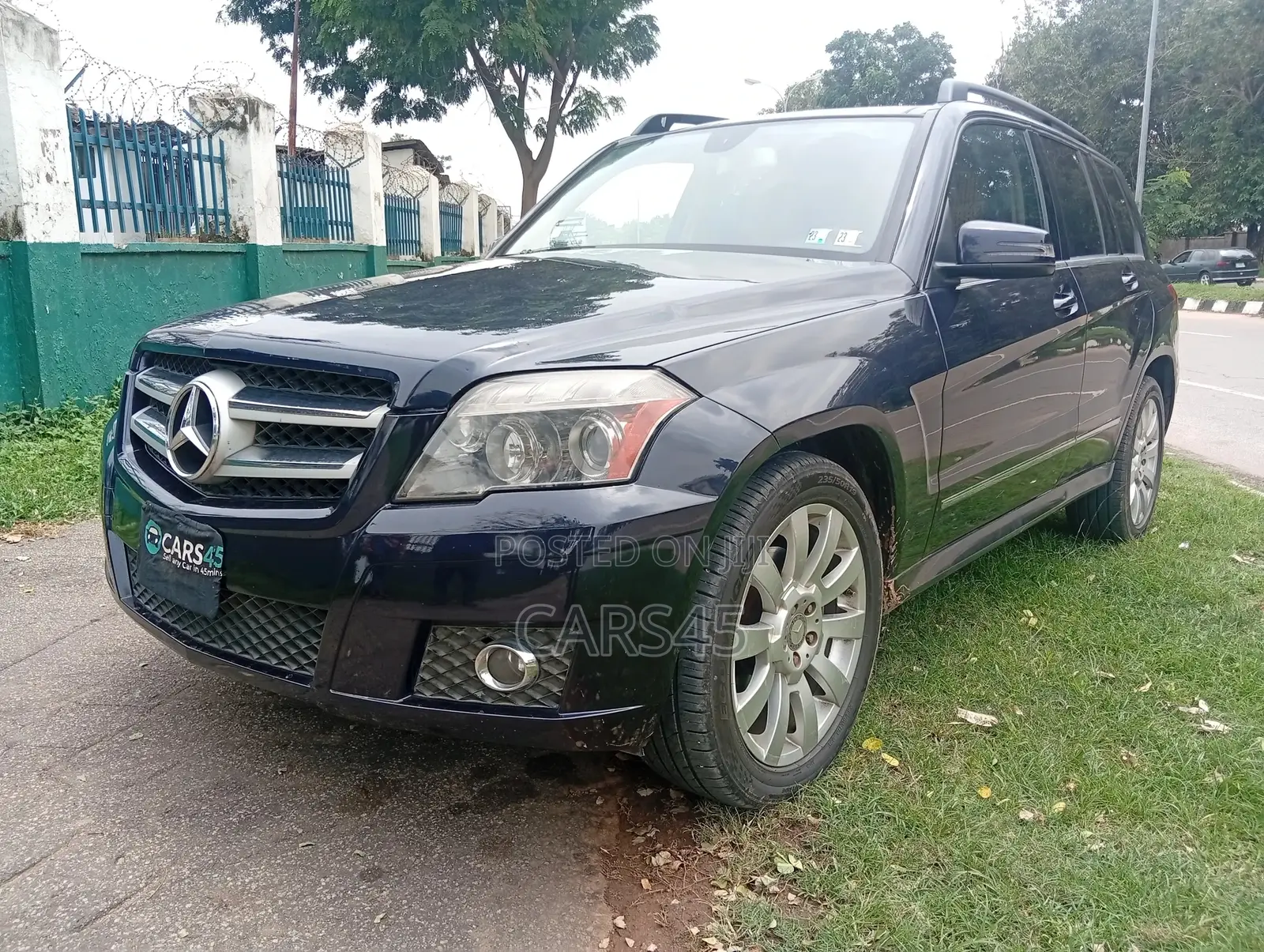 Mercedes-Benz GLK-Class 2011 Purple